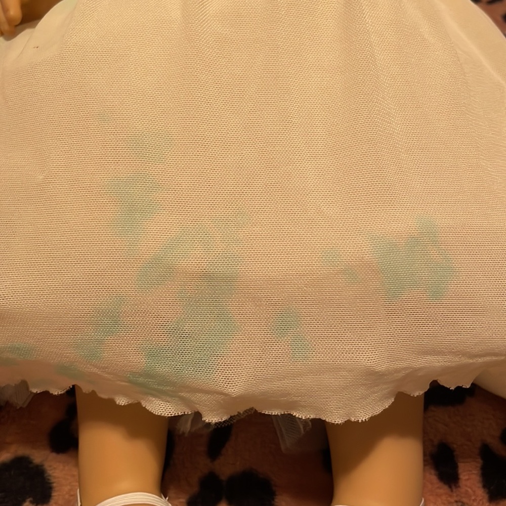 American girl shoe and dress bundle *DOLL NOT INCLUDED - Picture 3 of 12